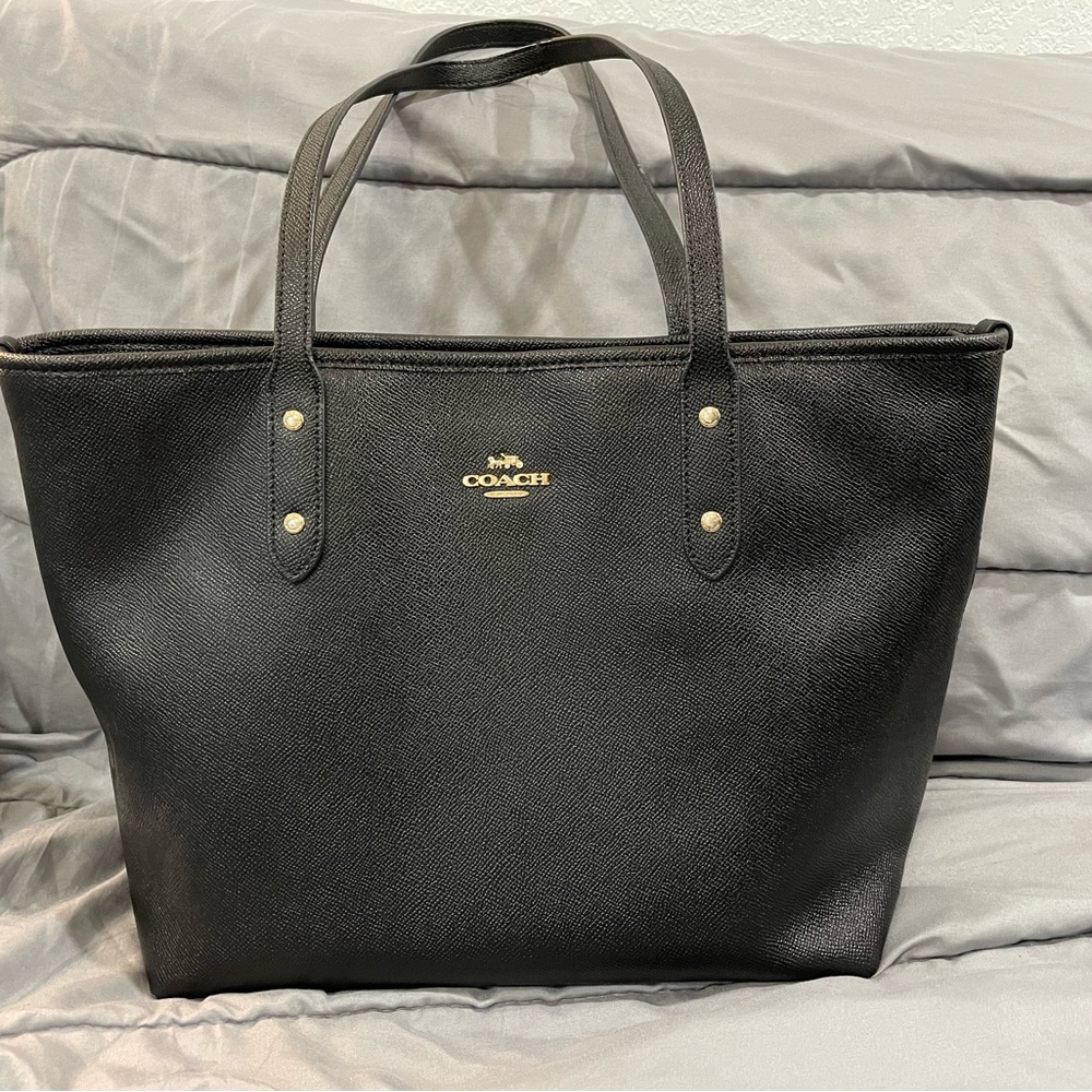 Coach Purse A1811-F68846 Black pebble
